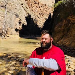 Meet your Posher, Zachary